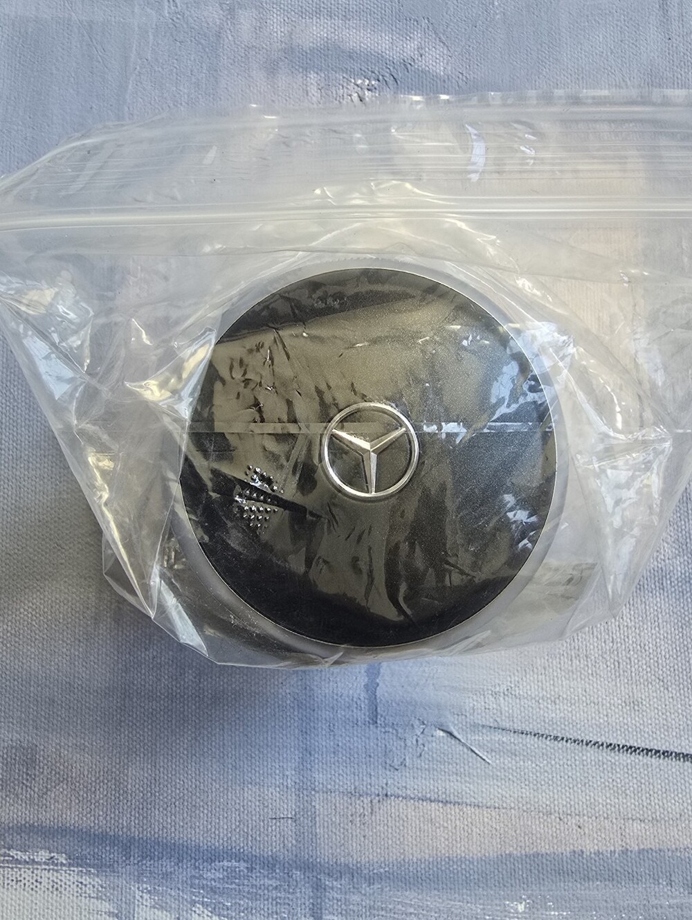Genuine Mercedes Benz Ashtray Insert Black Pearl OEM A2228100130 W222 S- Class